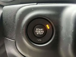 Jeep Wrangler Unlimited 2018 4x4 Moab 4dr SUV (midyear release)