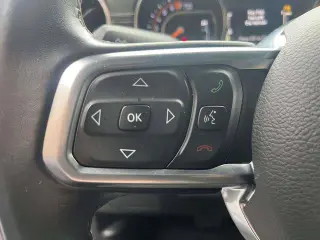 Jeep Wrangler Unlimited 2018 4x4 Moab 4dr SUV (midyear release)