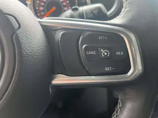 Jeep Wrangler Unlimited 2018 4x4 Moab 4dr SUV (midyear release)