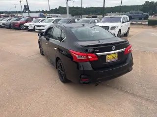 Nissan Sentra 2017 S 4dr Sedan 6M
