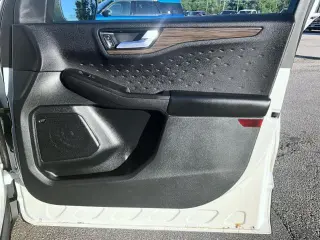 Ford Escape 2020 AWD Titanium 4dr SUV