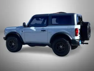 Ford Bronco 2023 4x4 Base 2dr SUV