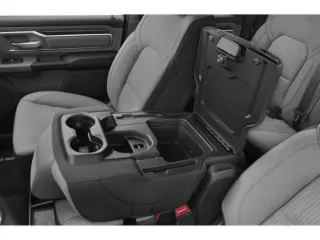 Ram 1500 2023 4x4 Big Horn 4dr Quad Cab 6.4 ft. SB Pickup