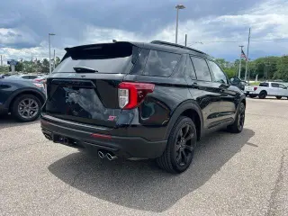Ford Explorer 2023 AWD ST 4dr SUV