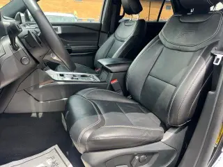 Ford Explorer 2023 AWD ST 4dr SUV