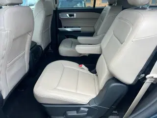 Ford Explorer 2023 AWD XLT 4dr SUV
