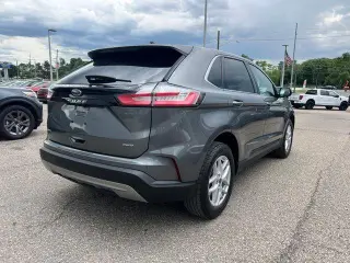 Ford Edge 2023 AWD SEL 4dr Crossover