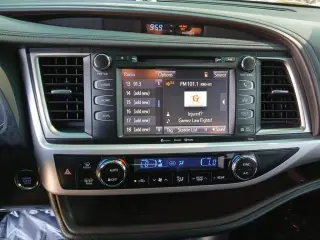 Toyota Highlander 2019 XLE 4dr SUV
