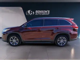 Toyota Highlander 2019 XLE 4dr SUV