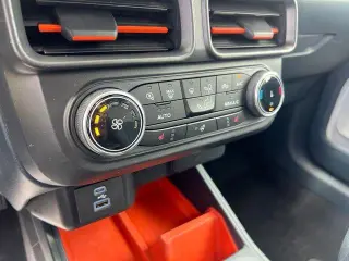 Ford Maverick 2023 XL 4dr SuperCrew 4.5 ft. SB