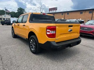 Ford Maverick 2023 XL 4dr SuperCrew 4.5 ft. SB