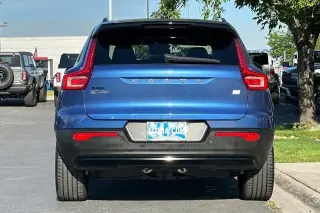 Volvo XC40 Recharge 2021 eAWD Pure Electric P8 4dr SUV