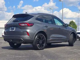 Ford Escape 2023 AWD ST-Line Elite 4dr SUV