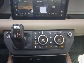 Land Rover Defender 2020 AWD 110 SE 4dr SUV