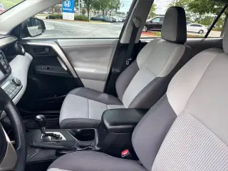 Toyota RAV4 2013 AWD XLE 4dr SUV