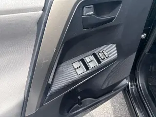 Toyota RAV4 2013 AWD XLE 4dr SUV