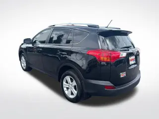 Toyota RAV4 2013 AWD XLE 4dr SUV