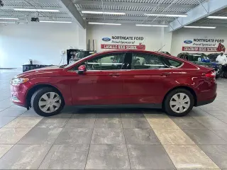 Ford Fusion 2014 S 4dr Sedan
