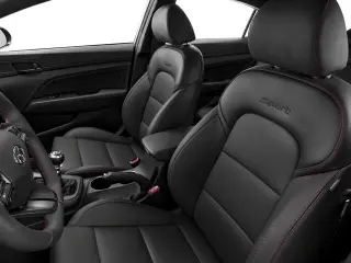 Hyundai ELANTRA 2018 Sport 4dr Sedan 6M