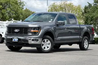 Ford F-150 2025 4x4 XL 4dr SuperCrew 5.5 ft. SB