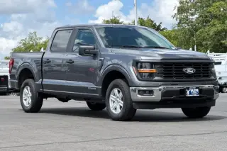 Ford F-150 2025 4x4 XL 4dr SuperCrew 5.5 ft. SB