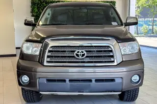 Toyota Tundra 2008 4x4 Limited 4dr Double Cab (5.7L V8)