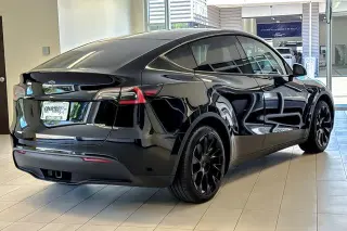 Tesla Model Y 2020 AWD Long Range 4dr Crossover