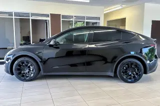 Tesla Model Y 2020 AWD Long Range 4dr Crossover