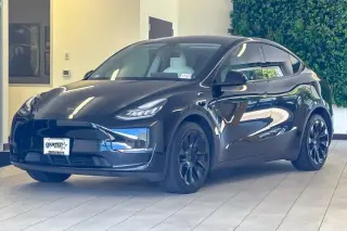 Tesla Model Y 2020 AWD Long Range 4dr Crossover