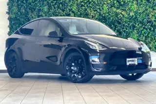 Tesla Model Y 2020 AWD Long Range 4dr Crossover