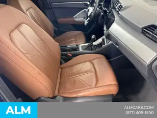 Audi Q3 2024 AWD quattro S line Premium 45 TFSI 4dr SUV