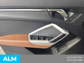Audi Q3 2024 AWD quattro S line Premium 45 TFSI 4dr SUV