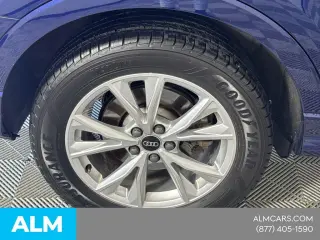 Audi Q3 2024 AWD quattro S line Premium 45 TFSI 4dr SUV