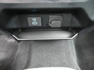 Ford F-150 2023 4x2 XL 4dr SuperCrew 5.5 ft. SB
