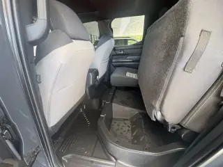 Toyota Tacoma 2024 4x4 SR5 4dr Double Cab 5.0 ft SB
