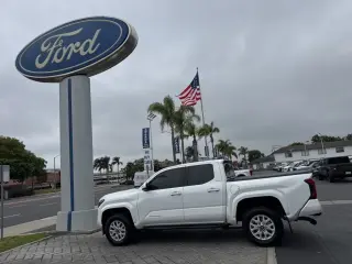 Toyota Tacoma 2025 4x2 SR5 4dr Double Cab 5.0 ft SB