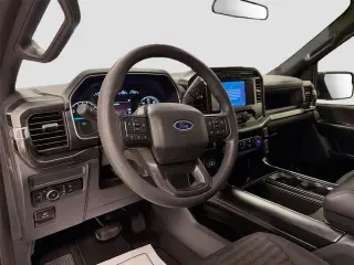Ford F-150 2023 4x2 XL 4dr SuperCrew 5.5 ft. SB