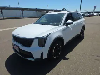 Kia Sorento 2024 S 4dr SUV