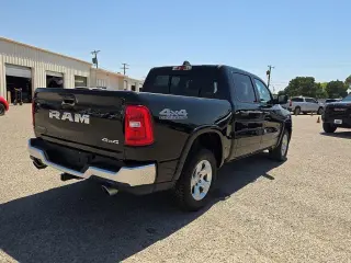 Ram 1500 2025 4x4 Big Horn 4dr Crew Cab 5.6 ft. SB Pickup