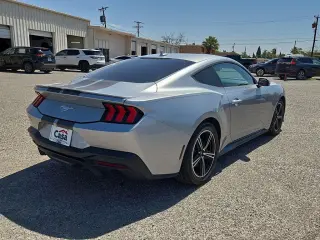 Ford Mustang 2024 EcoBoost Premium 2dr Fastback