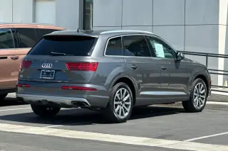 Audi Q7 2019 AWD quattro Premium 45 TFSI 4dr SUV