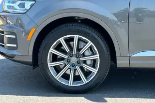 Audi Q7 2019 AWD quattro Premium 45 TFSI 4dr SUV