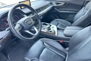 Audi Q7 2019 AWD quattro Premium 45 TFSI 4dr SUV