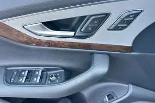 Audi Q7 2019 AWD quattro Premium 45 TFSI 4dr SUV