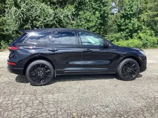 Lincoln Corsair 2023 AWD Reserve 4dr SUV