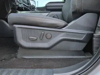 Ford F-150 2022 4x4 Limited 4dr SuperCrew 5.5 ft. SB