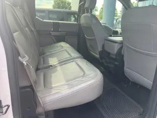 Ford F-150 2018 4x4 King Ranch 4dr SuperCrew 5.5 ft. SB