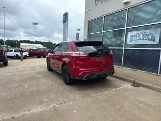 Ford Edge 2022 AWD ST 4dr Crossover