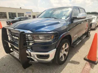 Ram 1500 2021 4x4 Laramie 4dr Crew Cab 5.6 ft. SB Pickup