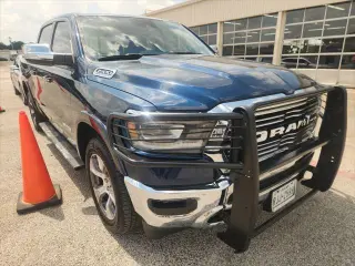 Ram 1500 2021 4x4 Laramie 4dr Crew Cab 5.6 ft. SB Pickup